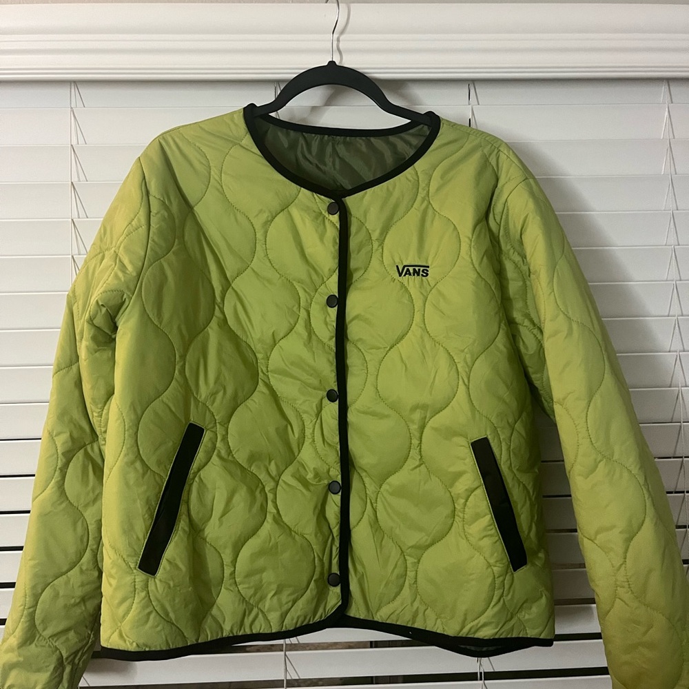 Vans Women's Vibrant Green Puffer Jacket